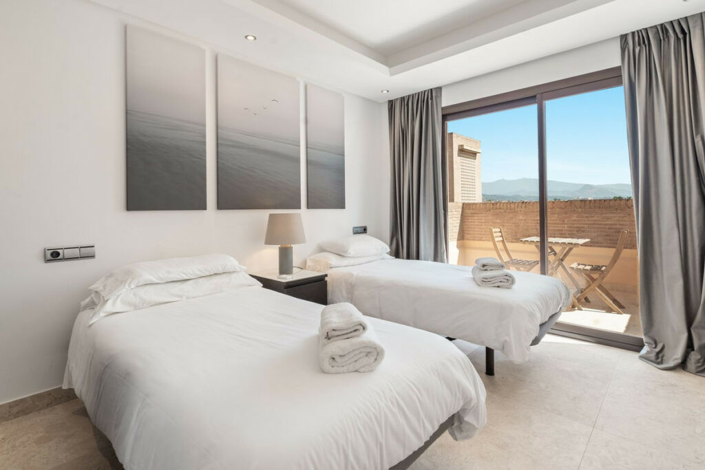 Penthouse Duplex New Golden Mile Málaga - image 8