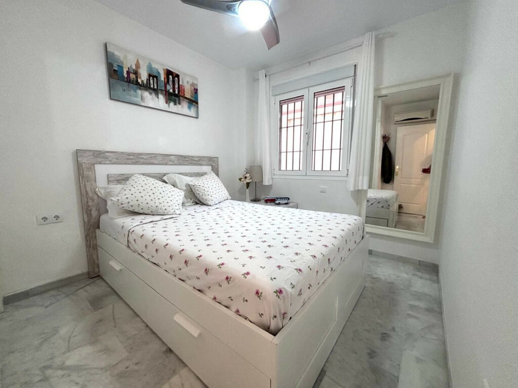 Ground Floor Apartment Casares Playa Málaga - image 8