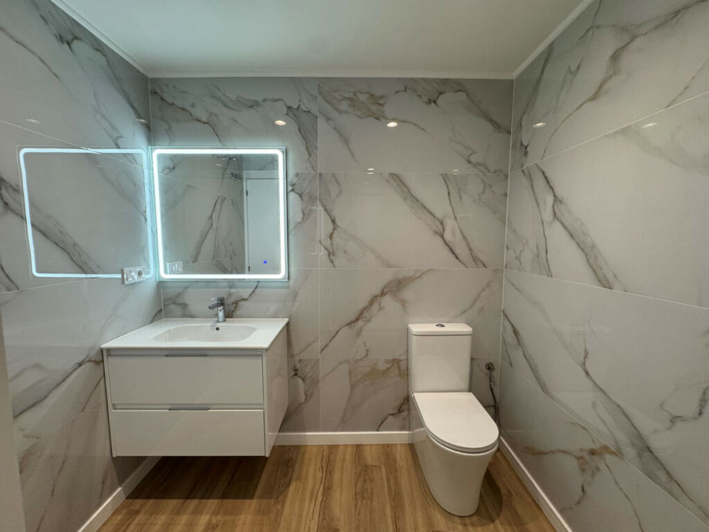 Middle Floor Apartment Los Altos Alicante - image 8