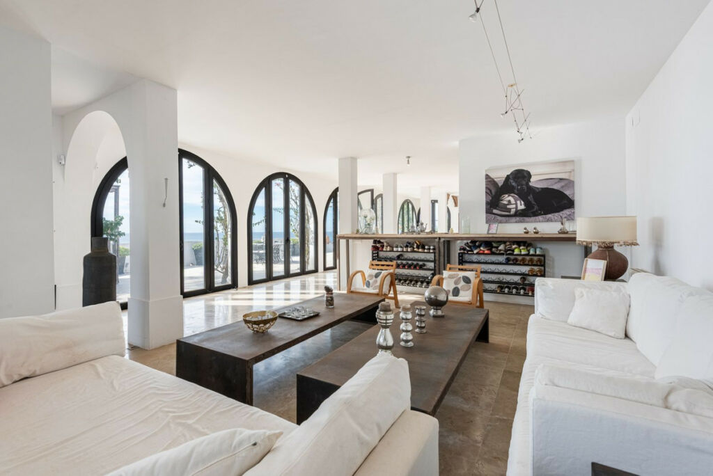 Detached Villa Manilva Málaga - image 8