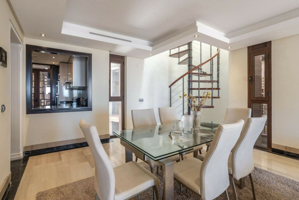 Penthouse Duplex New Golden Mile Málaga - image 8