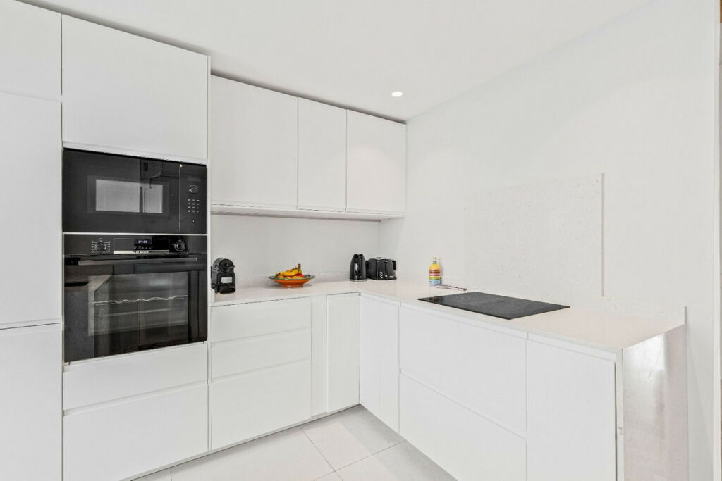 Townhouse Manilva Málaga - image 8