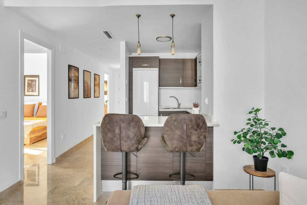 Penthouse Manilva Málaga - image 8