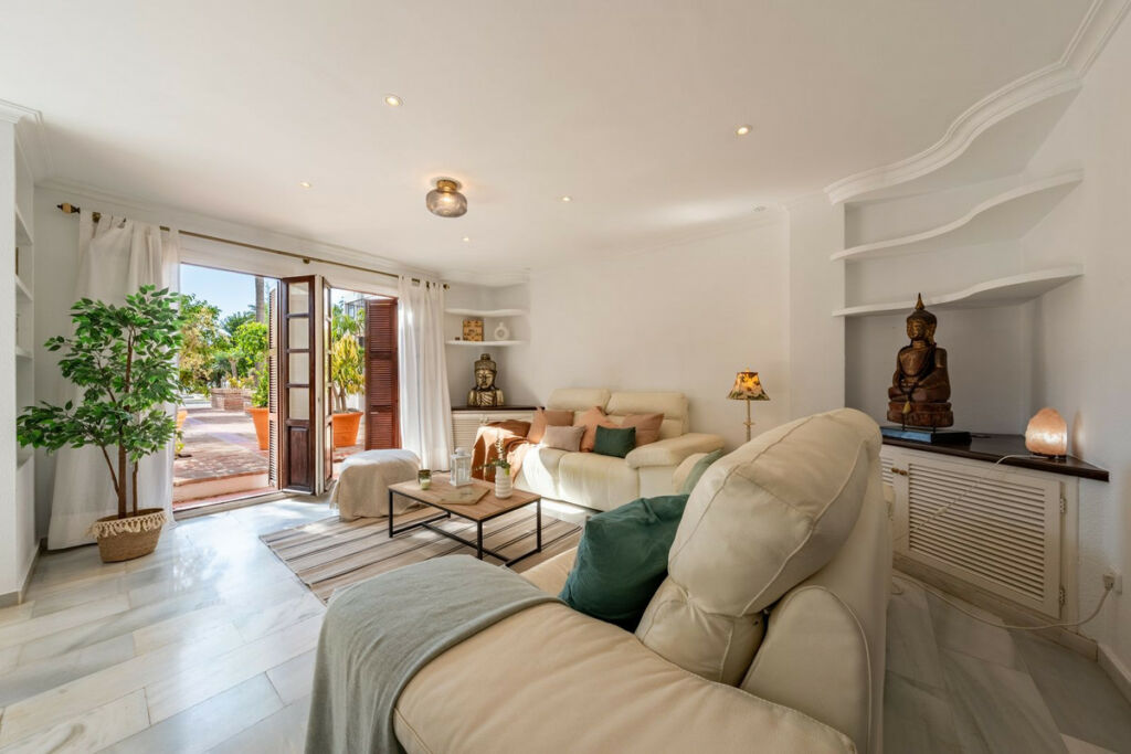 Ground Floor Apartment Marbella Málaga - image 8