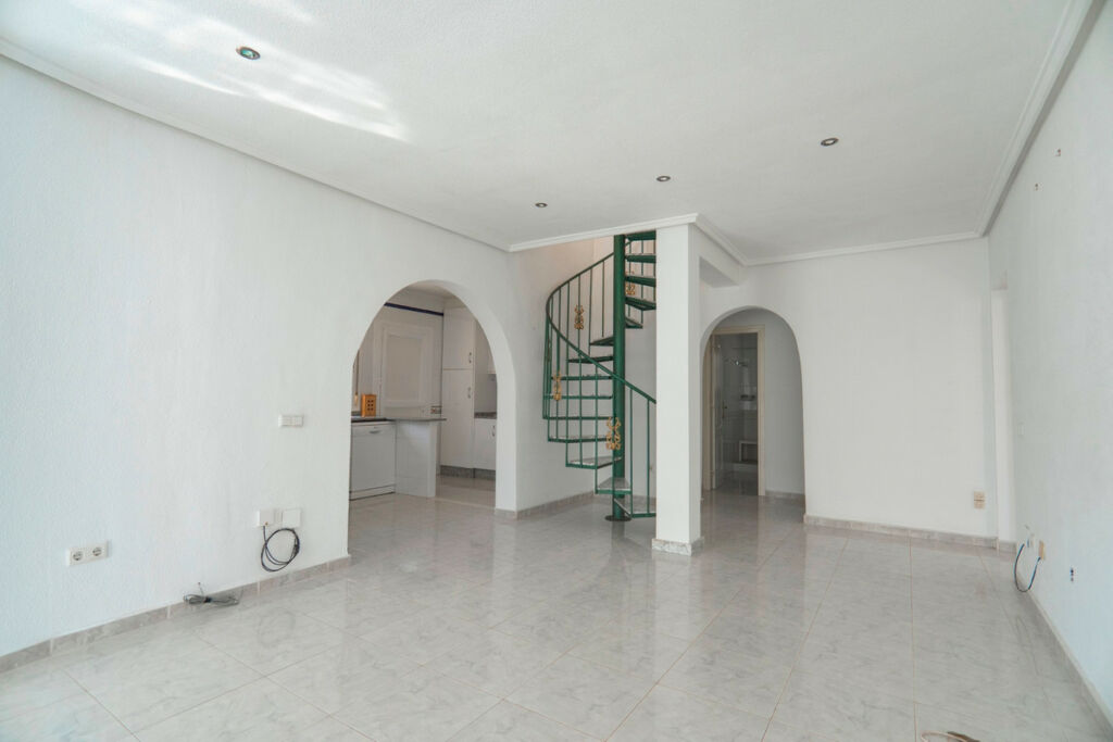 Detached Villa Rojales Alicante - image 8