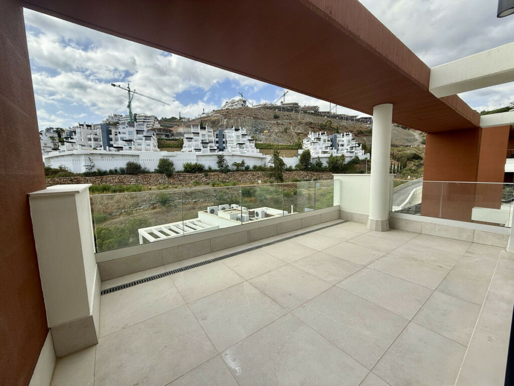Penthouse Duplex La Quinta Málaga - image 8