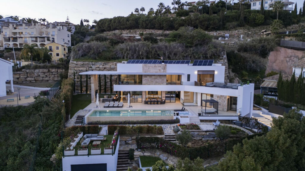 Detached Villa Benahavís Málaga - image 88