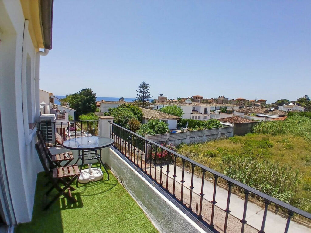 Duplex Estepona Málaga - image 9