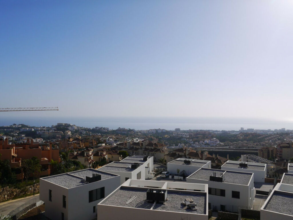 Semi-Detached House Riviera del Sol Málaga - image 9