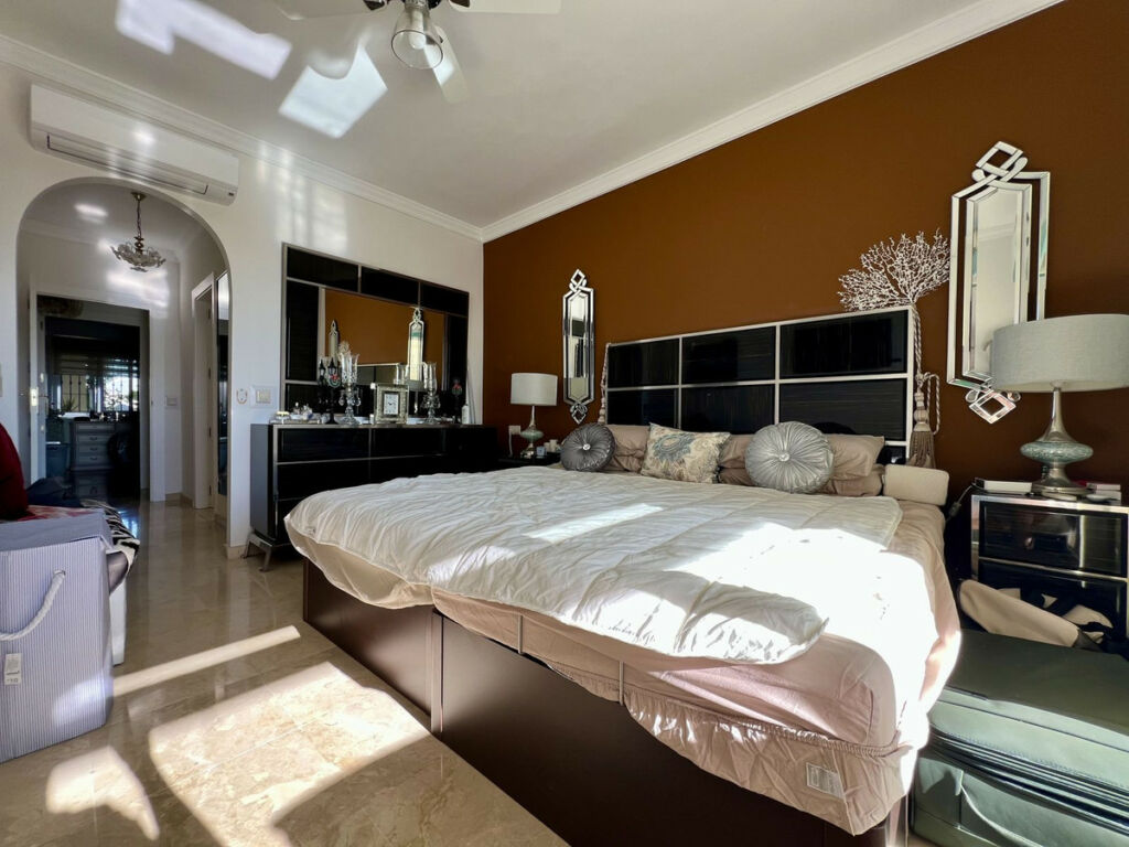 Ground Floor Apartment La Cala Hills Málaga - image 9