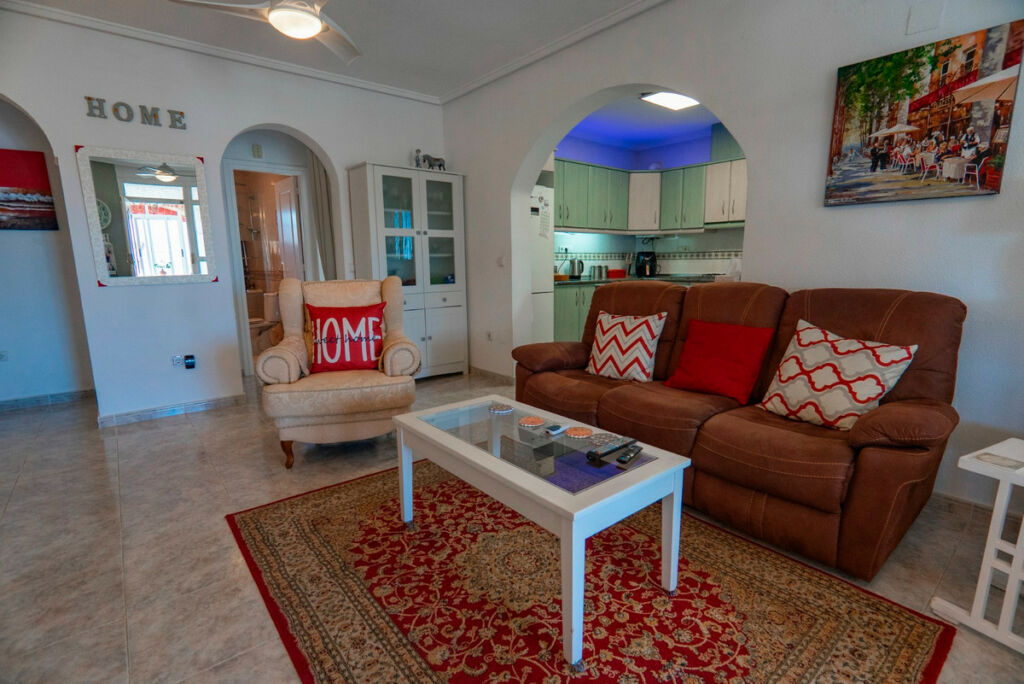 Detached Villa Ciudad Quesada Alicante - image 9