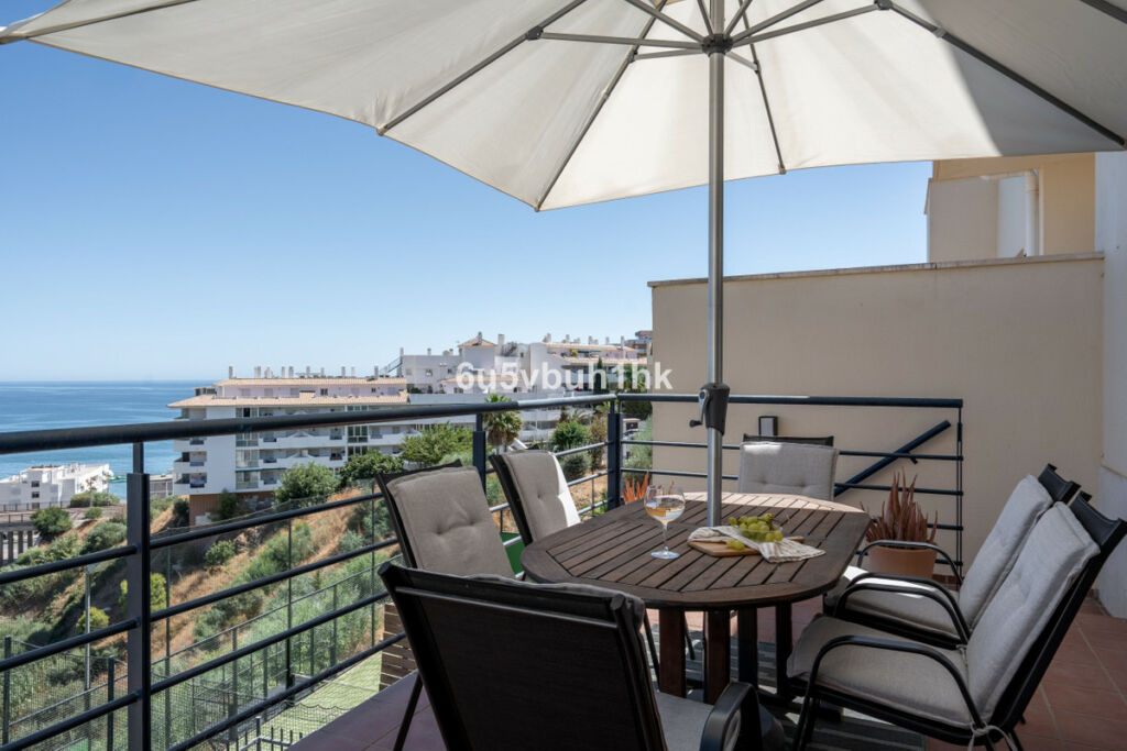 Townhouse Fuengirola Málaga - image 9