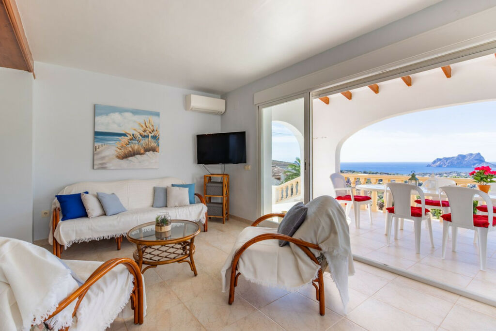 Detached Villa Moraira Alicante - image 9