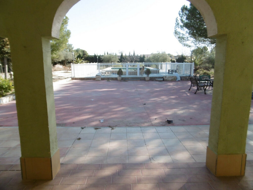 Detached Villa Yecla Murcia - image 9