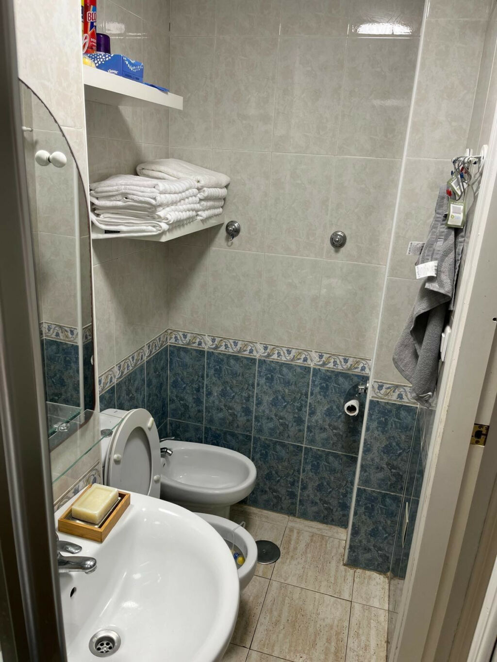 Middle Floor Apartment Torrevieja Alicante - image 9