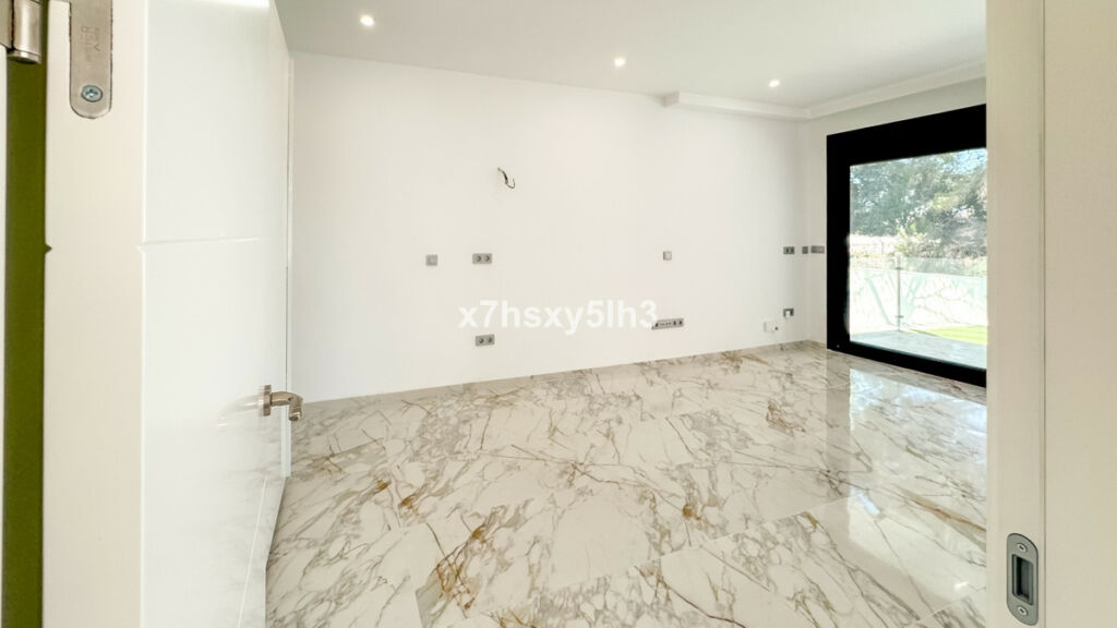 Detached Villa Los Balcones Alicante - image 9