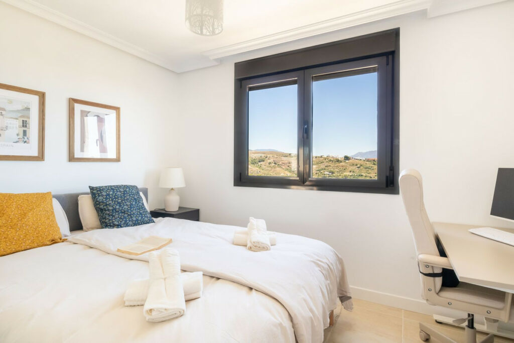 Penthouse Duplex Estepona Málaga - image 9