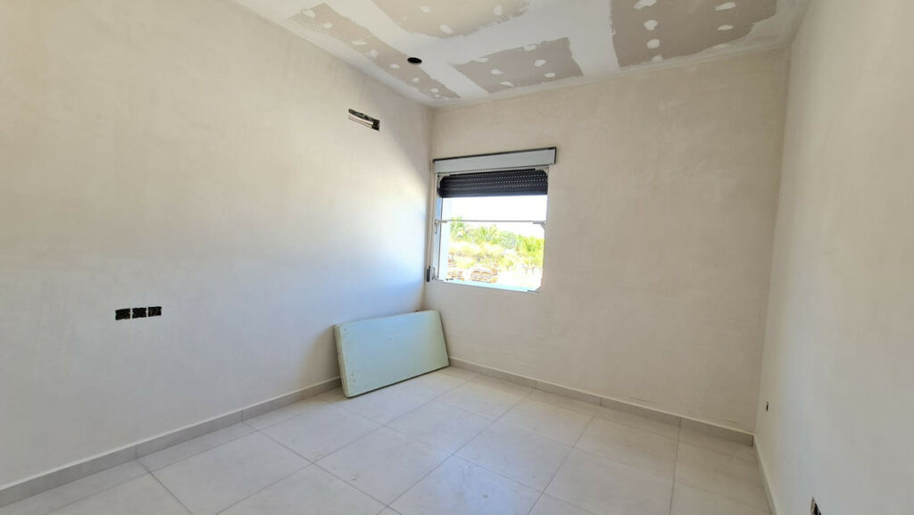 Detached Villa Pinoso Alicante - image 9