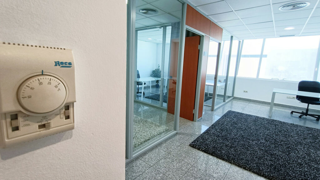 Office Puerto Banús Málaga - image 9