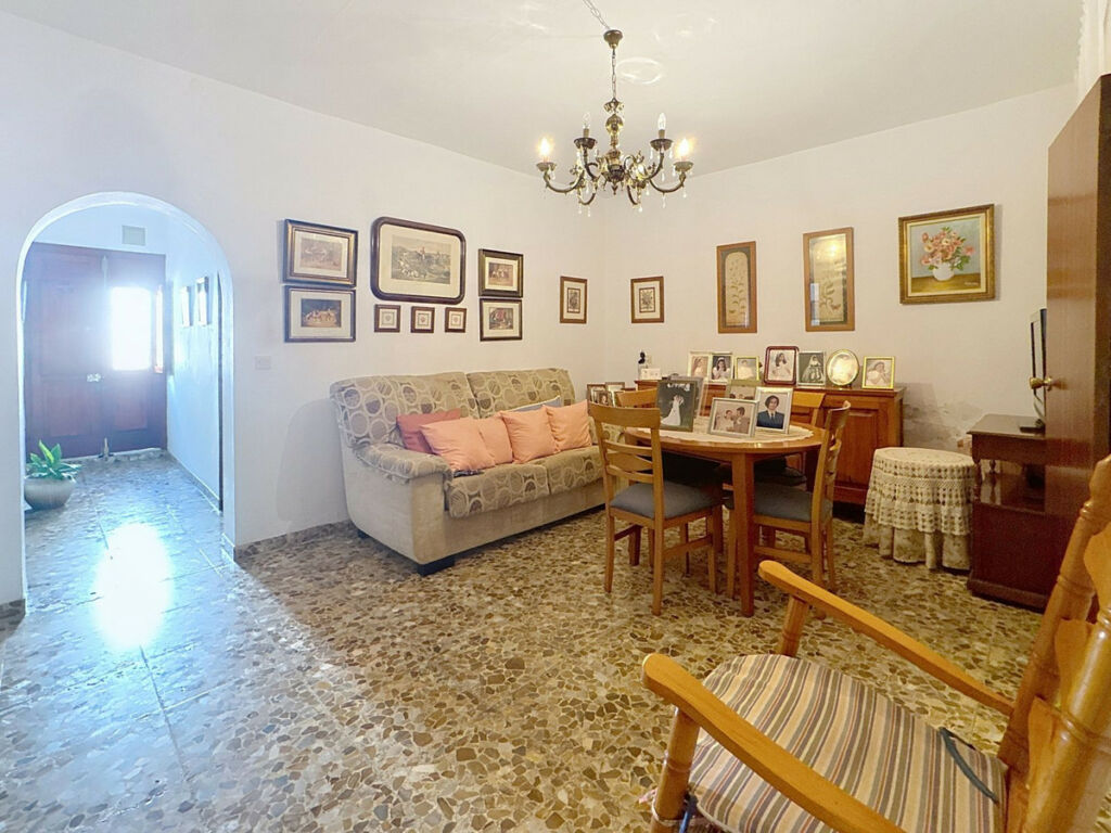 Townhouse Estepona Málaga - image 9