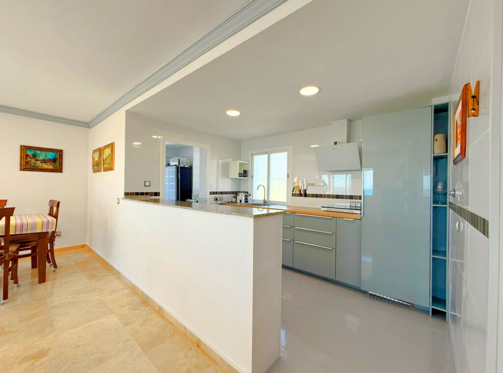 Penthouse Casares Playa Málaga - image 9