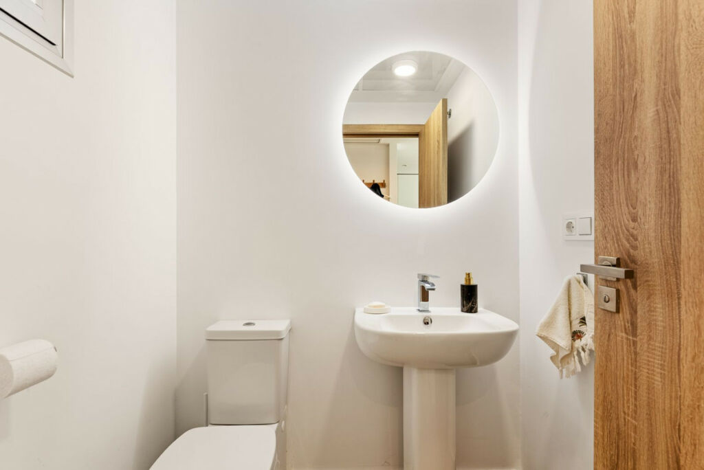 Townhouse Estepona Málaga - image 9