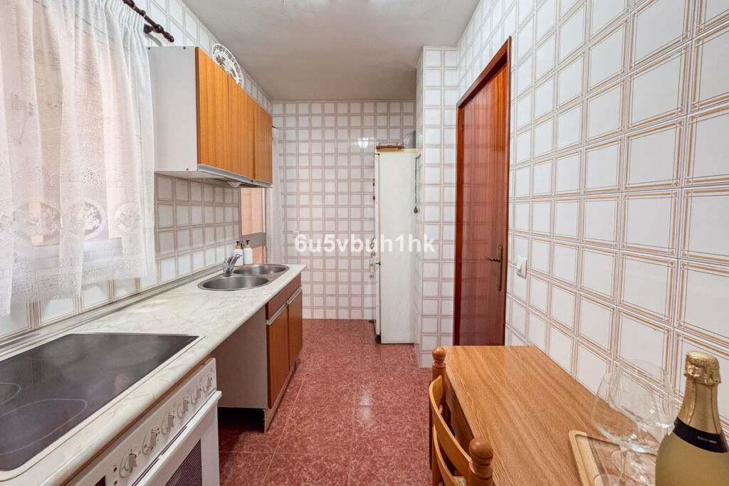 Ground Floor Apartment Fuengirola Málaga - image 9