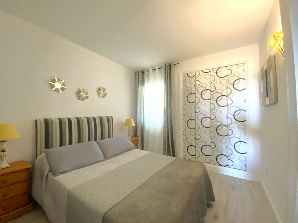 Ground Floor Apartment Calahonda Málaga - image 9