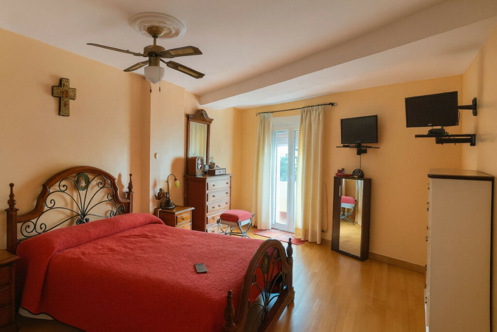 Townhouse Rincón de la Victoria Málaga - image 9