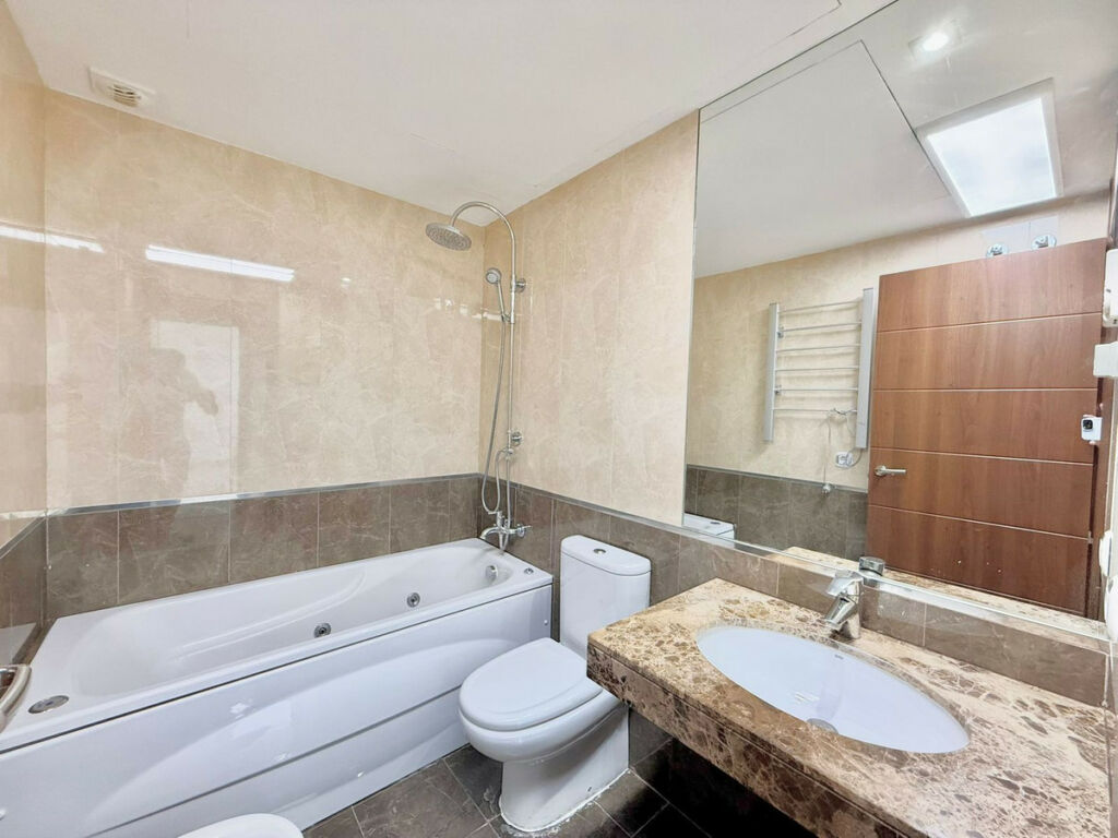 Ground Floor Apartment La Cala de Mijas Málaga - image 9