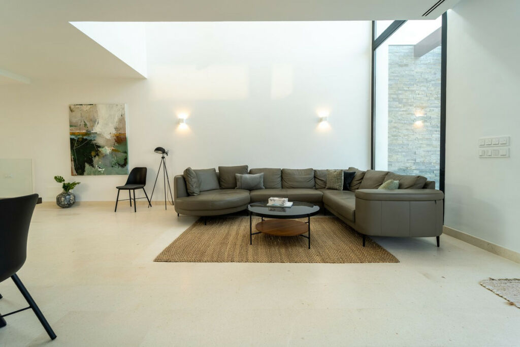 Semi-Detached House Cabopino Málaga - image 9