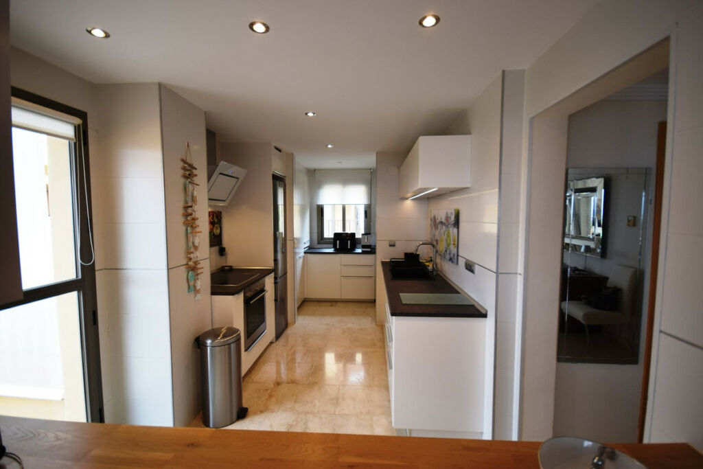Penthouse Benahavís Málaga - image 9
