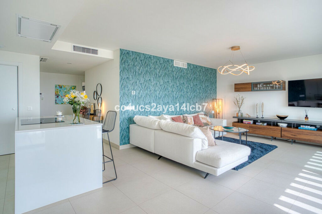 Middle Floor Apartment Calanova Golf Málaga - image 9