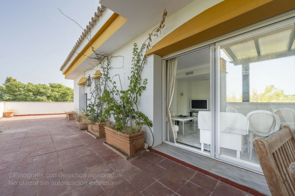 Penthouse Puerto Banús Málaga - image 9
