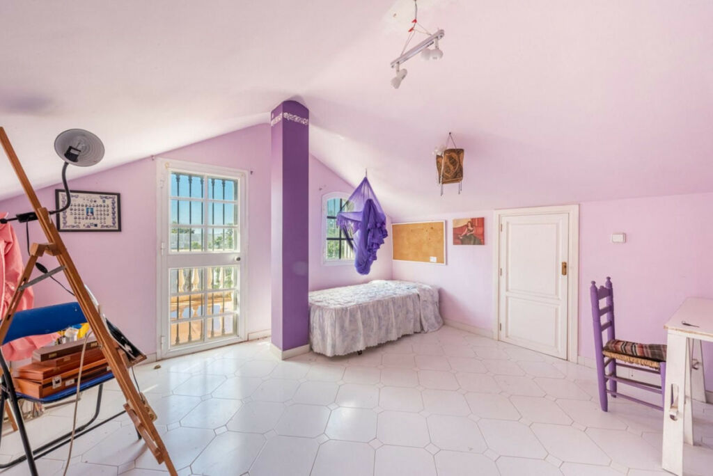 Detached Villa Marbella Málaga - image 9