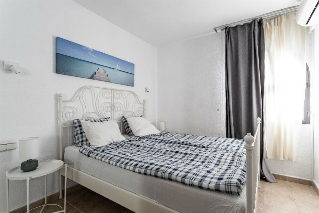 Ground Floor Apartment Riviera del Sol Málaga - image 9