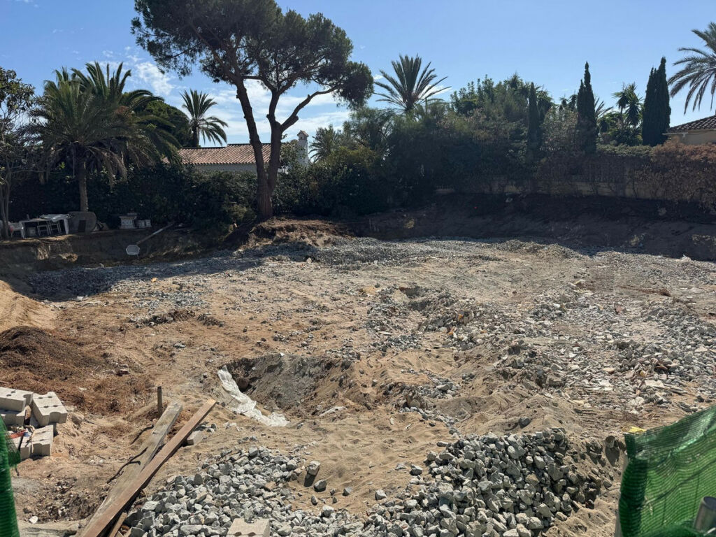Residential Plot Marbesa Málaga - image 9