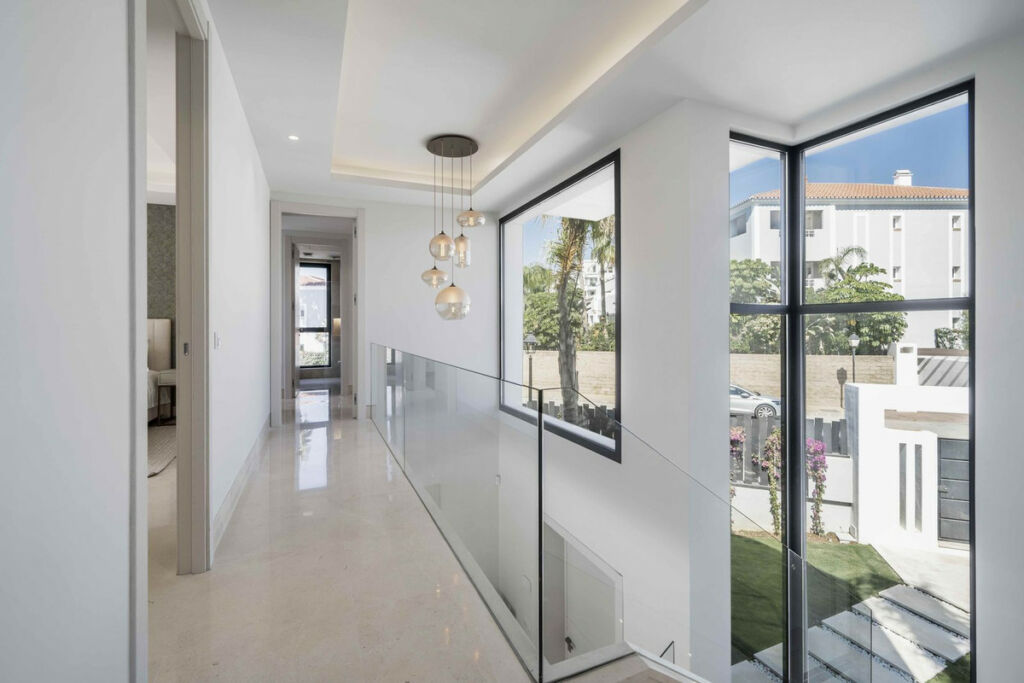 Detached Villa Atalaya Málaga - image 9