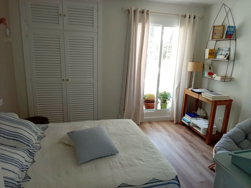 Top Floor Apartment Calahonda Málaga - image 9