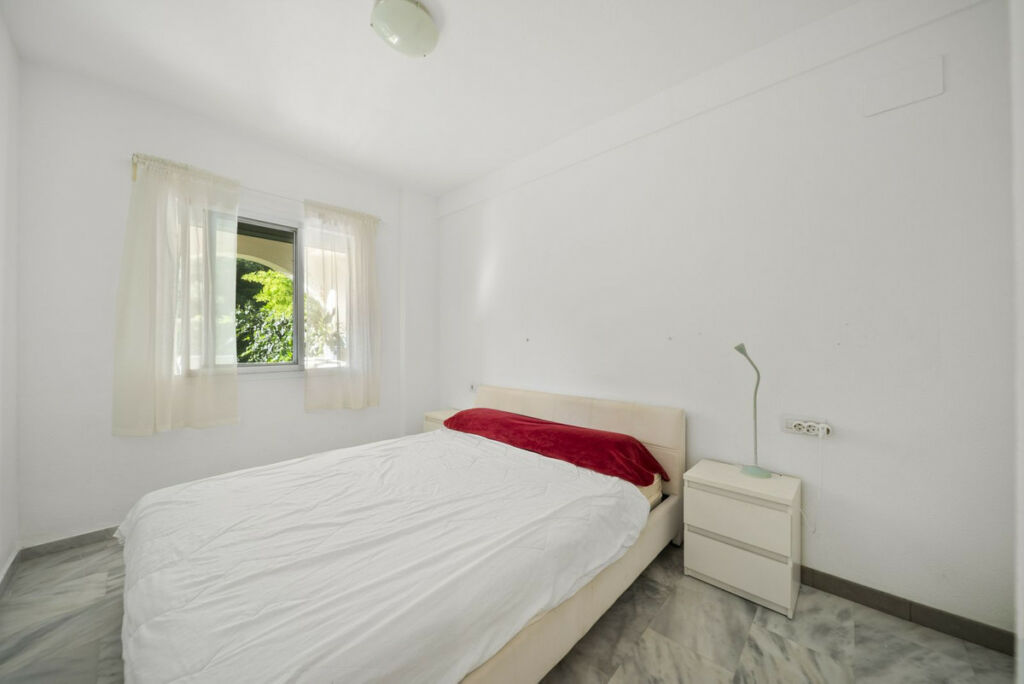 Ground Floor Apartment Benalmadena Pueblo Málaga - image 9