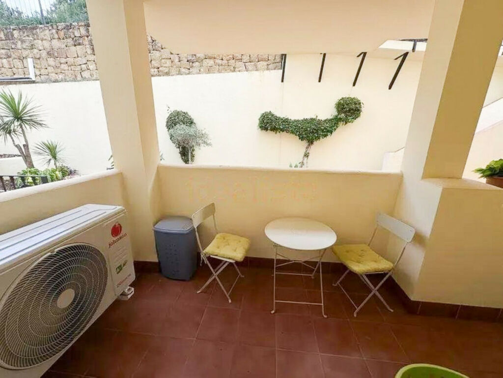 Ground Floor Apartment Benahavís Málaga - image 9