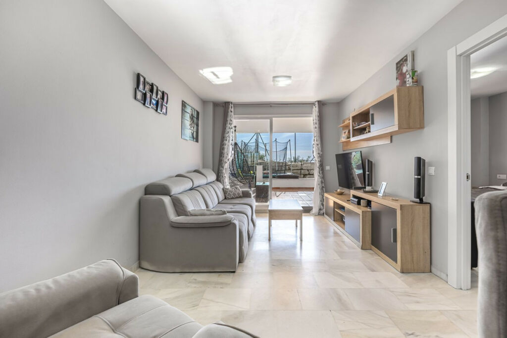 Ground Floor Apartment Casares Playa Málaga - image 9