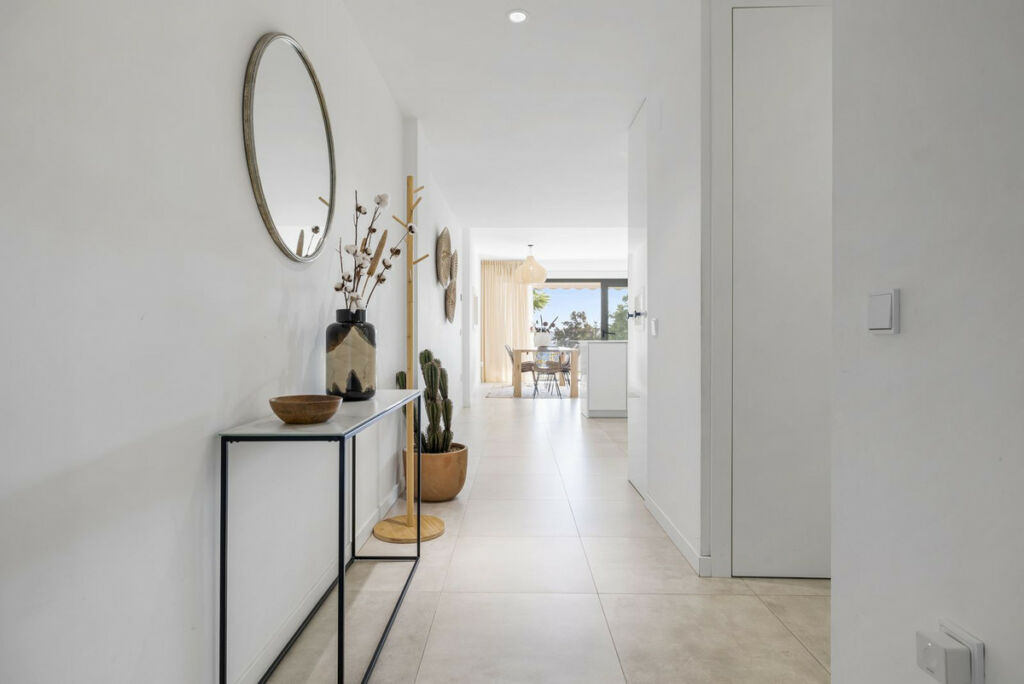 Ground Floor Apartment Estepona Málaga - image 9