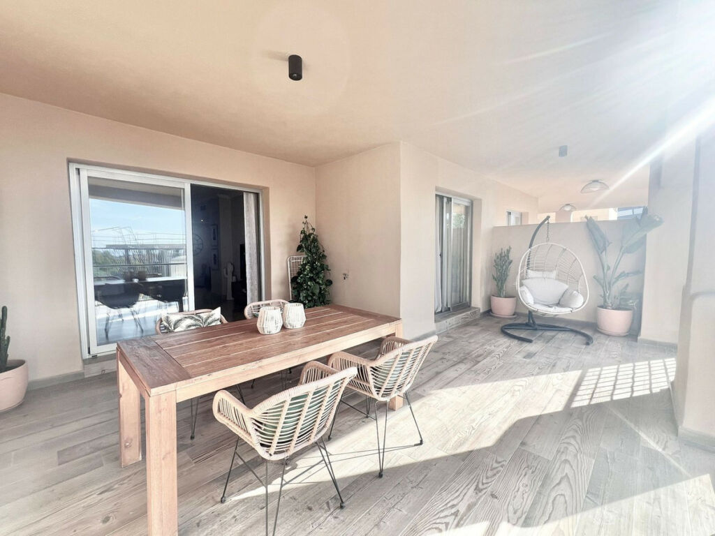 Ground Floor Apartment New Golden Mile Málaga - image 9