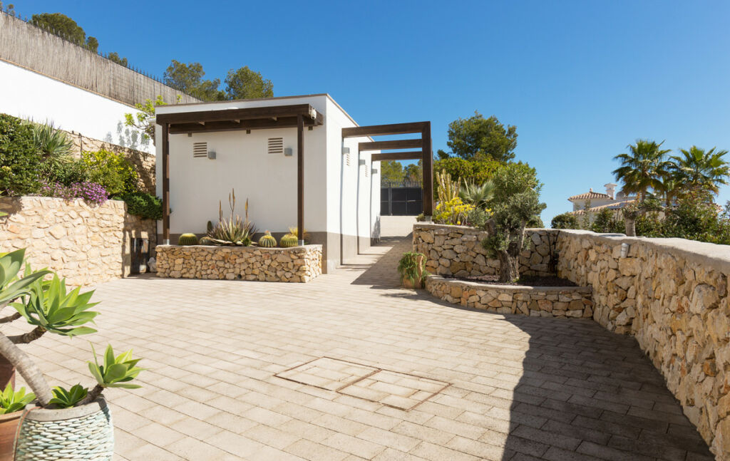 Detached Villa La Fustera Alicante - image 9