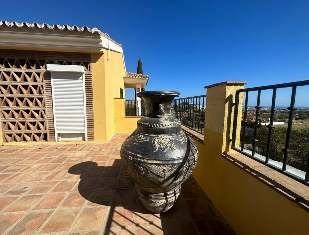 Detached Villa Mijas Costa Málaga - image 9