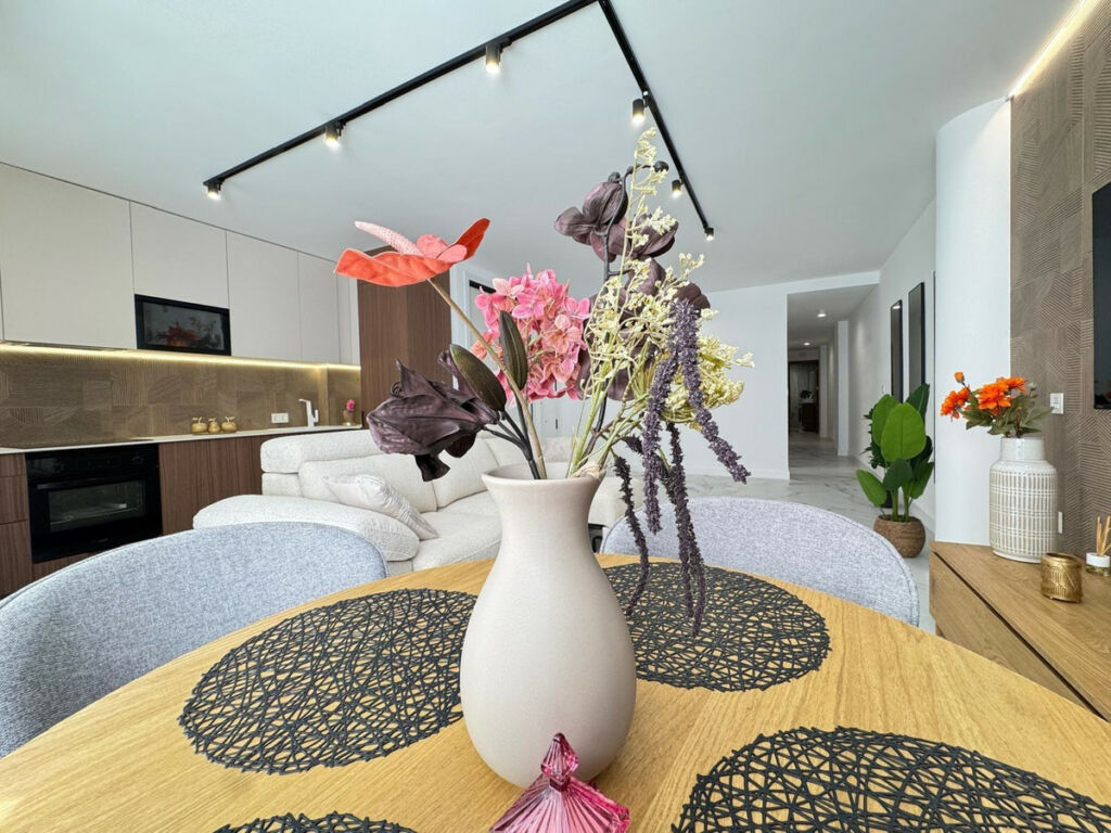 Middle Floor Apartment Torrevieja Alicante - image 9