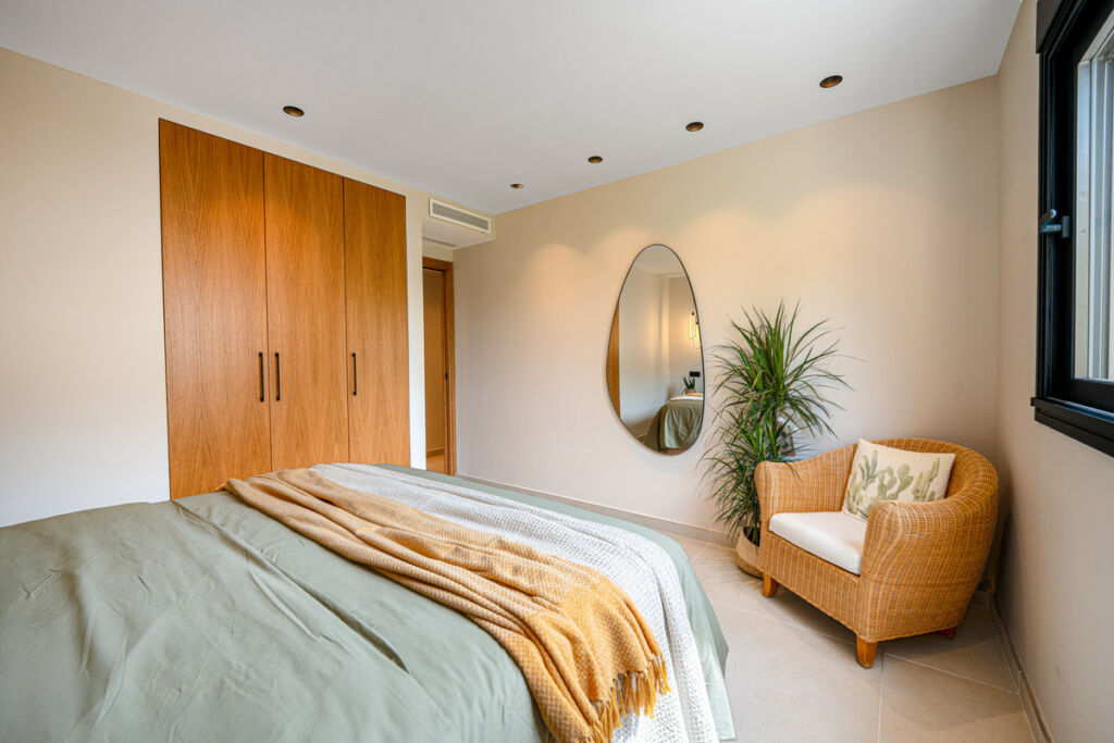 Middle Floor Apartment Marbella Málaga - image 9