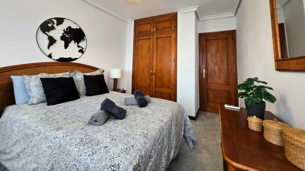 Top Floor Apartment Torrenueva Málaga - image 9