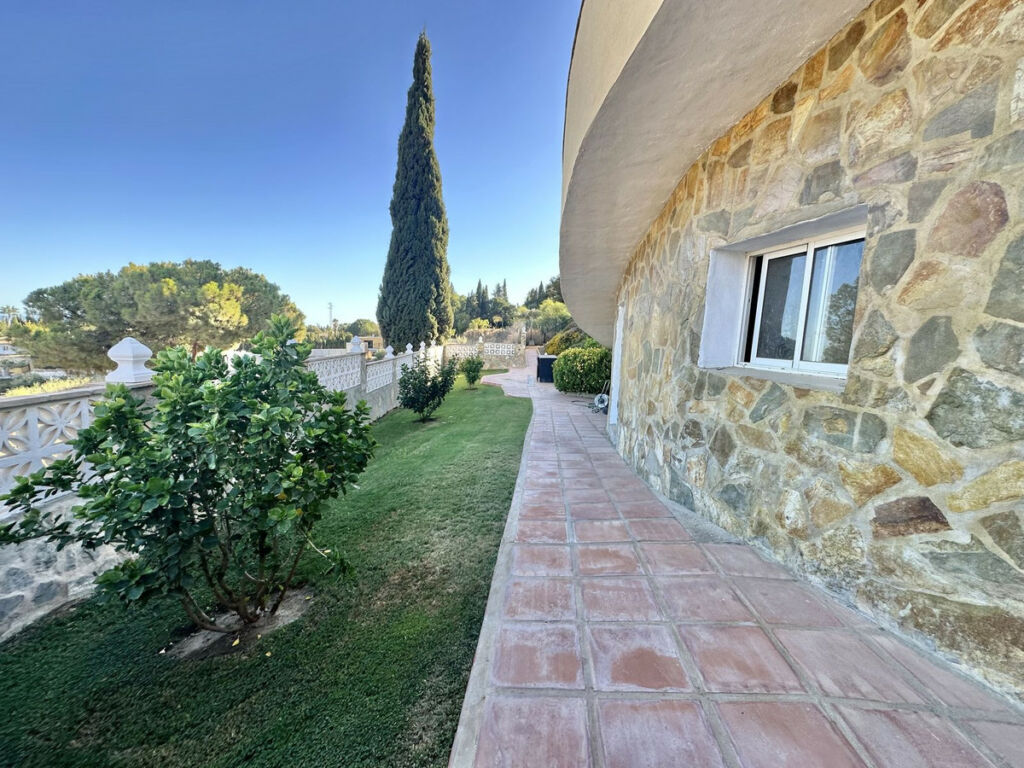 Detached Villa Mijas Costa Málaga - image 98
